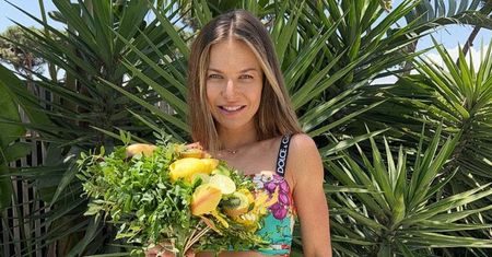 Anna Lewandowska wprawia fanki W OSŁUPIENIE, prezentując ciało w połyskującym bikini: "Potrafisz motywować" (FOTO)
