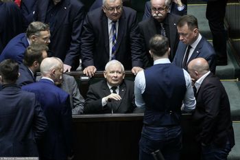 PiS odpuszcza walkę o marszałka. Znamy decyzję