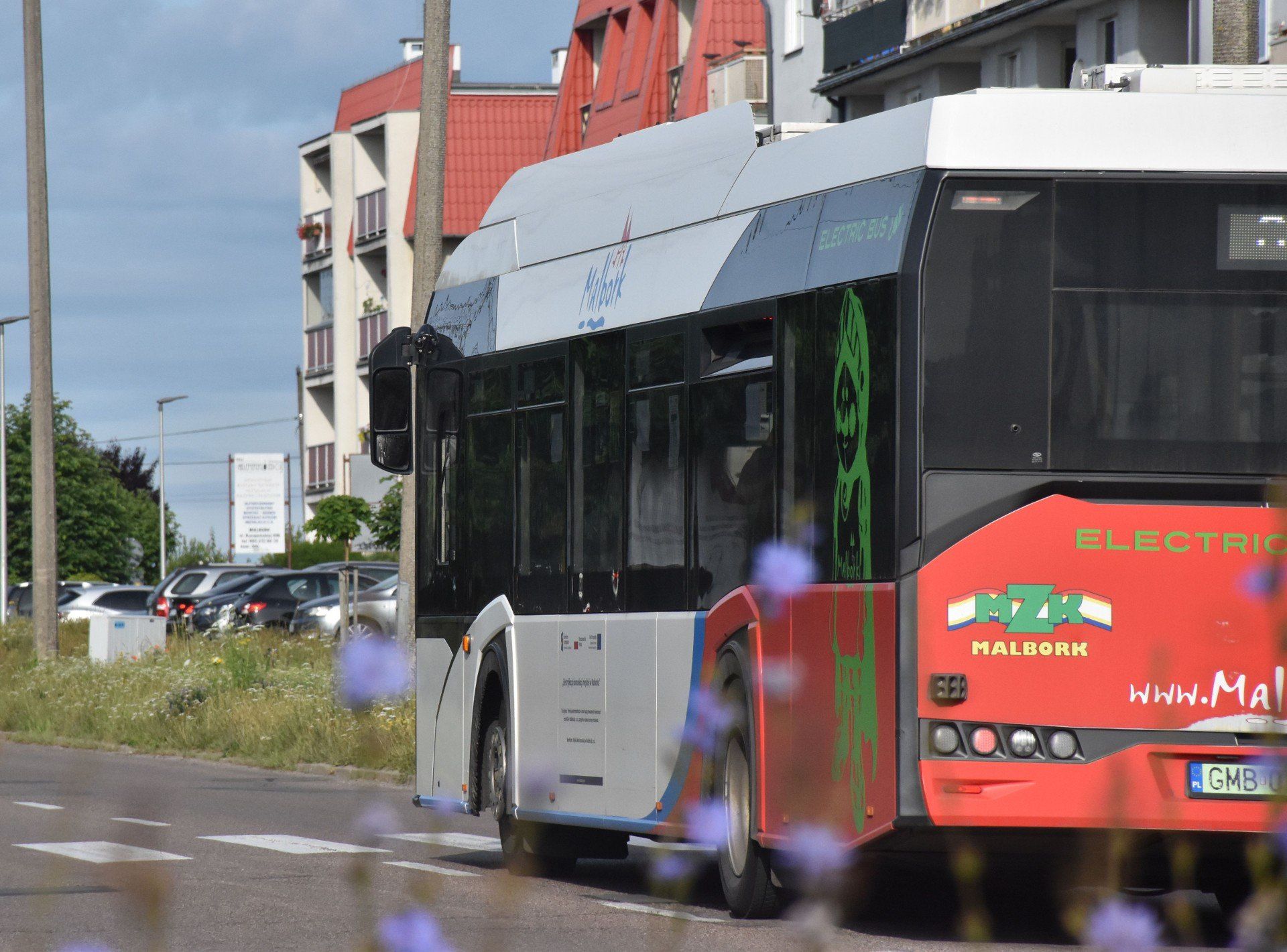 Komunikacja miejska powinna być bezpłatna tylko dla mieszkańców?