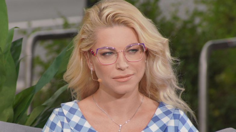 Katarzyna Bonda UCIEKAŁA przed kierowcą autostopu. Chciał ją zgwałcić. "Doszłoby do jakiegoś dramatu". Ma przestrogę