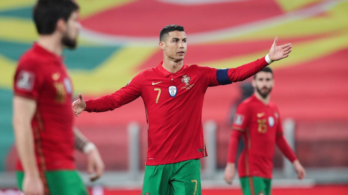 PAP/EPA / MIGUEL A. LOPES / Na zdjęciu: Cristiano Ronaldo