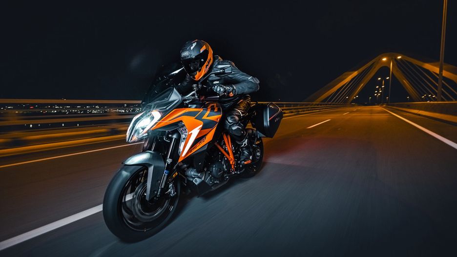 KTM 1290 Super Duke GT