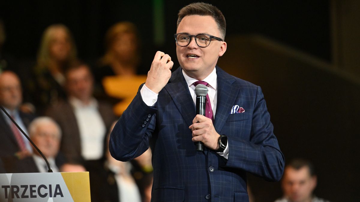 Kielce, 17.02.2024. Marszałek Sejmu Szymon Hołownia na konwencji wyborczej Koalicyjnego Komitetu Wyborczego Trzecia Droga Polska 2050 Szymona Hołowni Polskie Stronnictwo Ludowe, 17 bm. na terenie Targów Kielce. (aldg) PAP/Piotr Polak