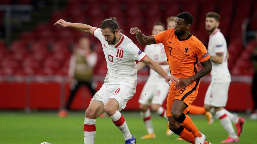 Getty Images / Laurens Lindhout/Soccrates / Na zdjęciu: Grzegorz Krychowiak i Georginio Wijnaldum