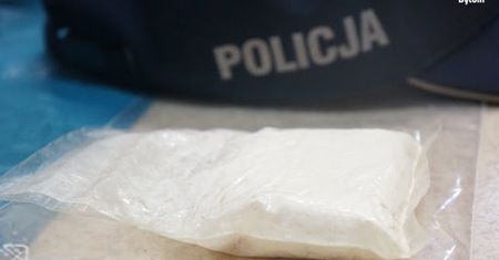 Bytom. Ukrywała narkotyki w mieszkaniu. Grożą jej trzy lata więzienia