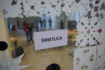 Nauczyciel pracuje w piątek po Bożym Ciele. Nie ma czerwcówki