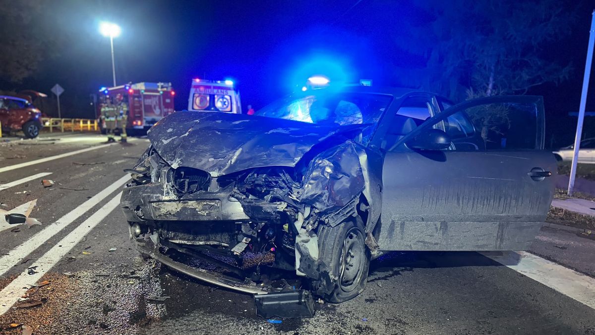 Wypadek na DK11 w Chodzieży. 