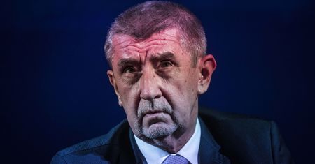 Były premier Czech uniewinniony. Prokurator zarzucał mu wyłudzenia dotacji europejskich