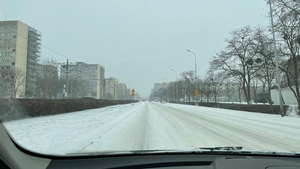 Koszty odśnieżania polskich miast idą w miliony