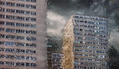 Deszczowy Paryż w reklamie McDonald's promującej dostawy do domu