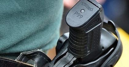 Polacy pokochali broń