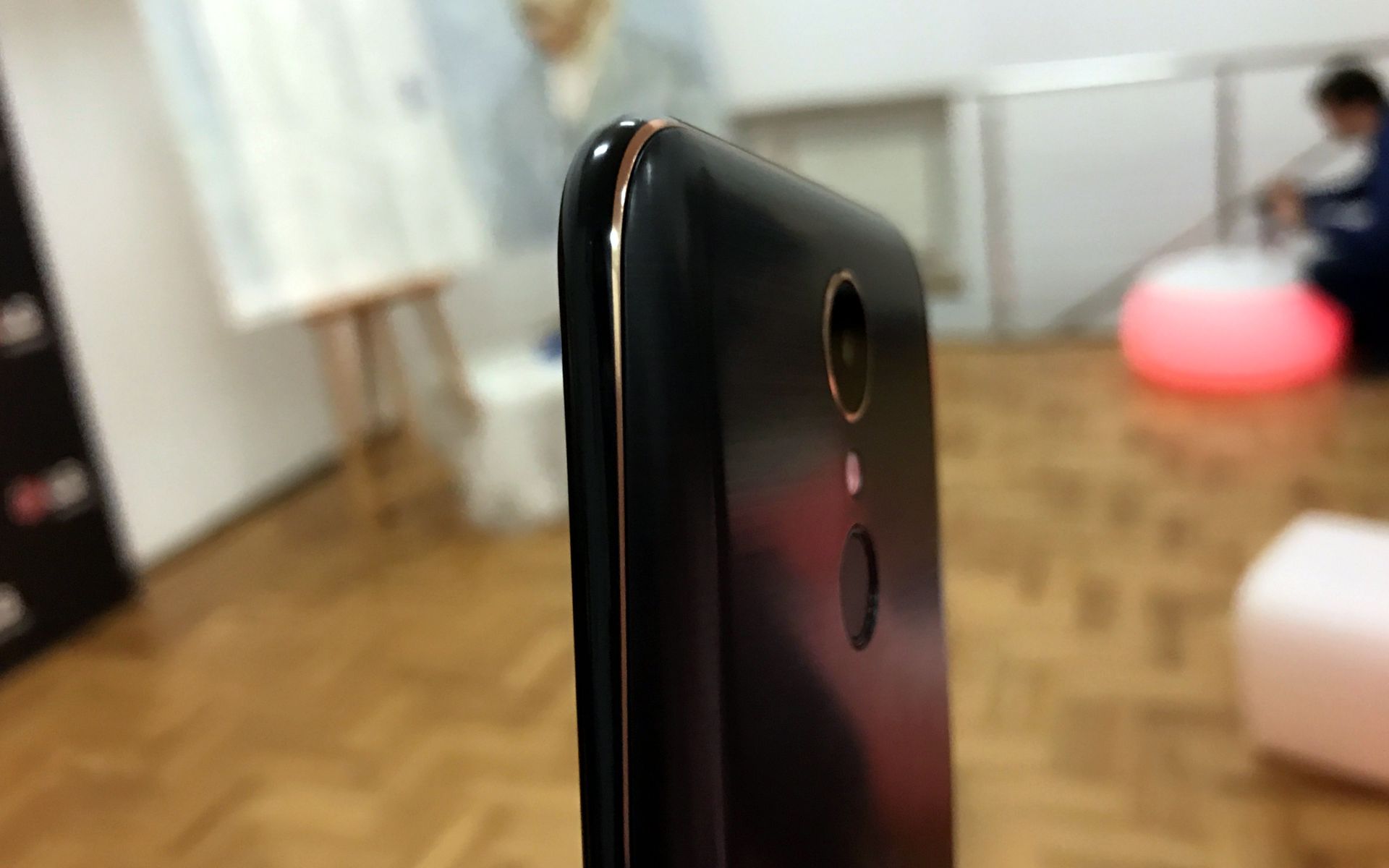 LG K10 (2017) - ten telefon będzie hitem u operatorów 5