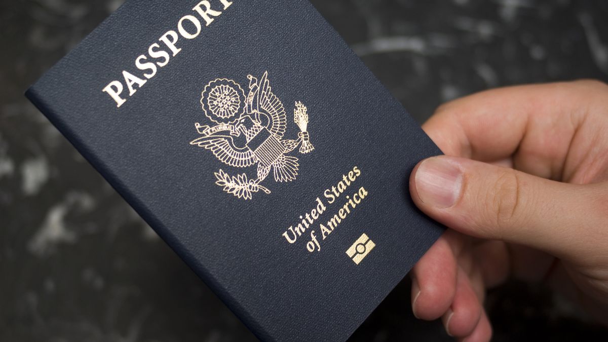 Urzędnicy po 23 latach dopatrzyli się nieścisłości w dokumentach Brazylijczyka 