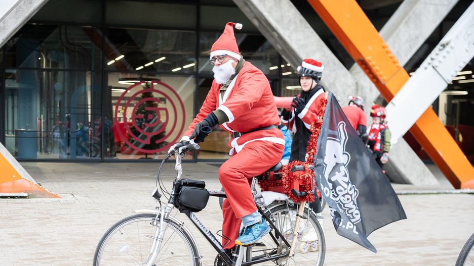 Mikołajkowy Przejazd Rowerowo-Rolkowy w Białymstoku