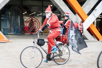 Białystok: Mikołajkowy Przejazd Rowerowo-Rolkowy