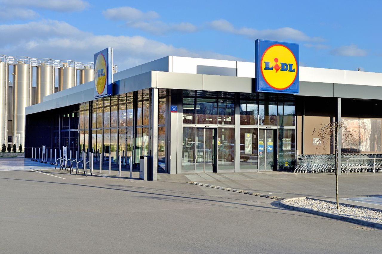 Lidl dolicza opłatę do piwa. Trwają testy przed rewolucją