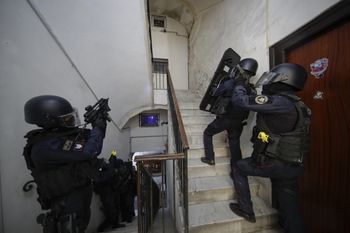 Tunel za grzejnikiem. Aresztowano jednego z najgroźniejszych przestępców