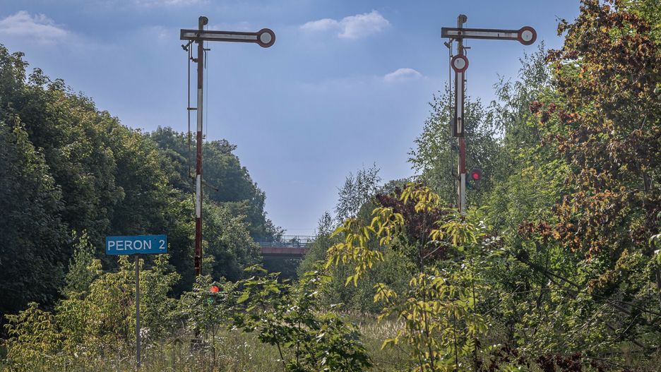 Pozostałości z linii kolejowej w Mikołajkach 