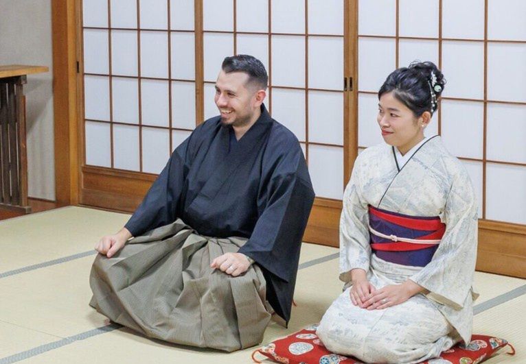 Krzysztof jest polskim przewodnikiem po Japonii