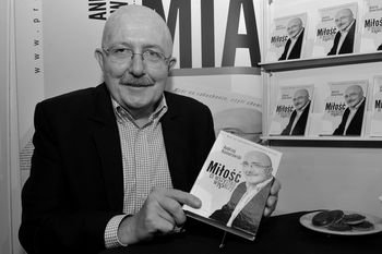 Zmarł psycholog Andrzej Komorowski. Był ekspertem telewizyjnym
