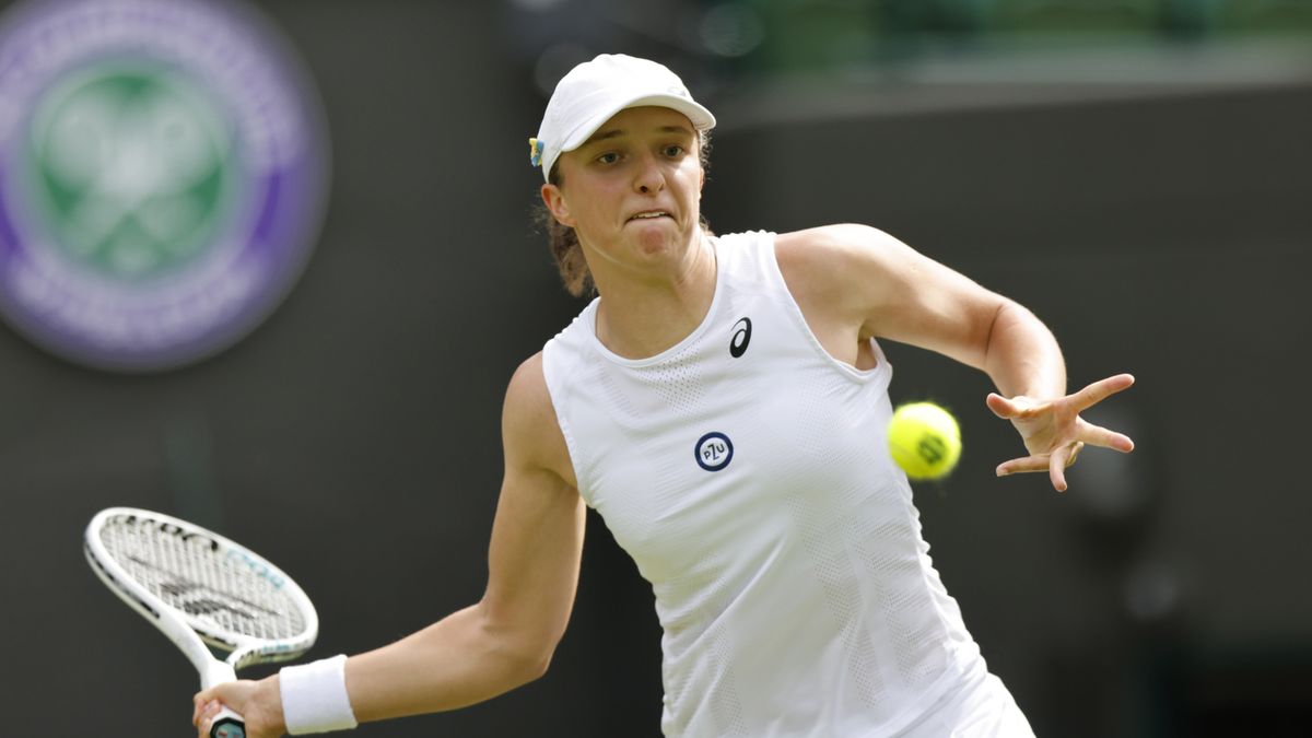 PAP/EPA / TOLGA AKMEN / Na zdjęciu: Iga Świątek