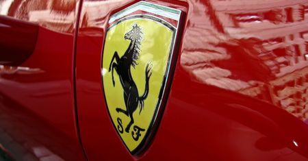 Nie ma już świętości? Ferrari stawia na elektryczne napędy