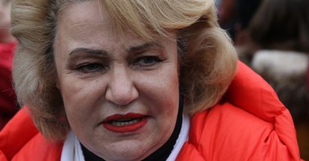 Nawołuje Rosjan do zakładania rodzin, chce wydłużyć rok. Zgodnie z planem Putina
