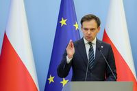 Andrzej Doma�ski
Warszawa, 28.08.2025. Minister finans�w i gospodarki Andrzej Doma�ski podczas konferencji prasowej po zako�czonym posiedzeniu rz�du w siedzibie Kancelarii Prezesa Rady Ministr�w w Warszawie, 28 bm. Na posiedzeniu zosta� przyj�ty projekt bud�etu pa�stwa na rok 2026. (amb) PAP/Pawe� Supernak
Pawe� Supernak
bud�et na rok 2026, Kancelaria Prezesa Rady Ministr�w, konferencja prasowa, KPRM, po posiedzeniu rz�du, po Radzie Ministr�w, politycy, polityka, przyj�ty projekt bud�etu, rz�d, projekt ustawy bud�etowej