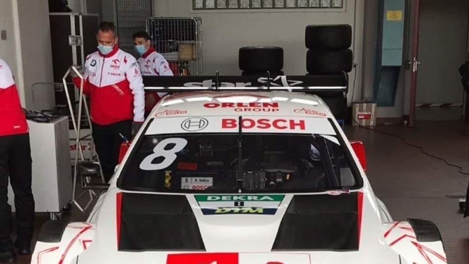 BMW M4 DTM - tym autem pojedzie Robert Kubica