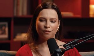 Opowiedziała o języku. "Po hiszpańsku jestem bardziej otwarta"