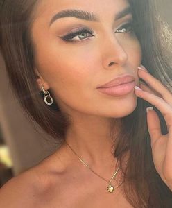 Vanessa z "Hotelu Paradise" kusi na potęgę. Ma na sobie tylko przezroczysty szlafrok