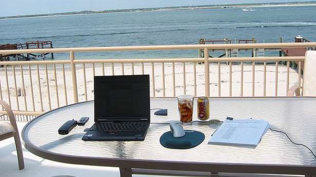 Tani Internet za granicą. Jak nie przepłacać za dostęp do Sieci? 1