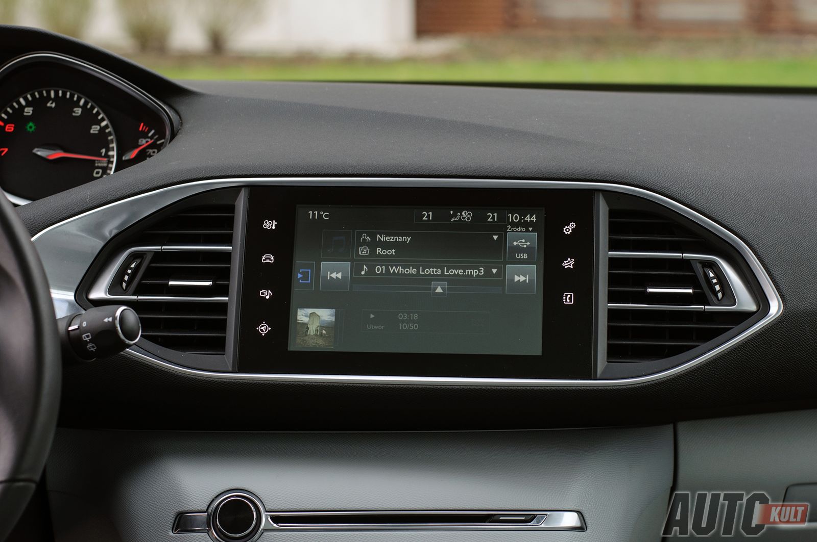 Peugeot 308 1,6 THP Allure - test [galeria] 18