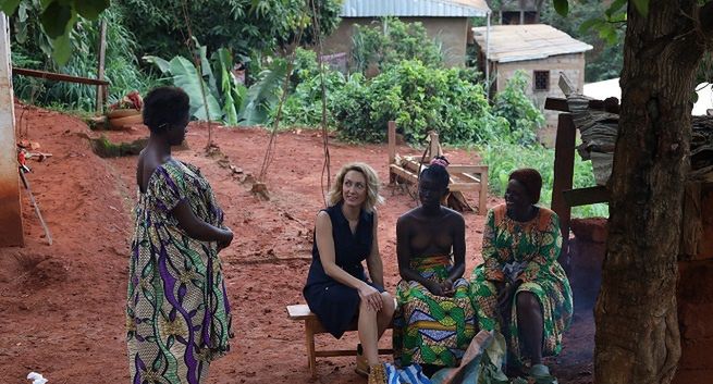 Dokument "Prasowanie piersi" autorstwa Małgorzaty Łupiny z nagrodą na festiwalu Best Shorts