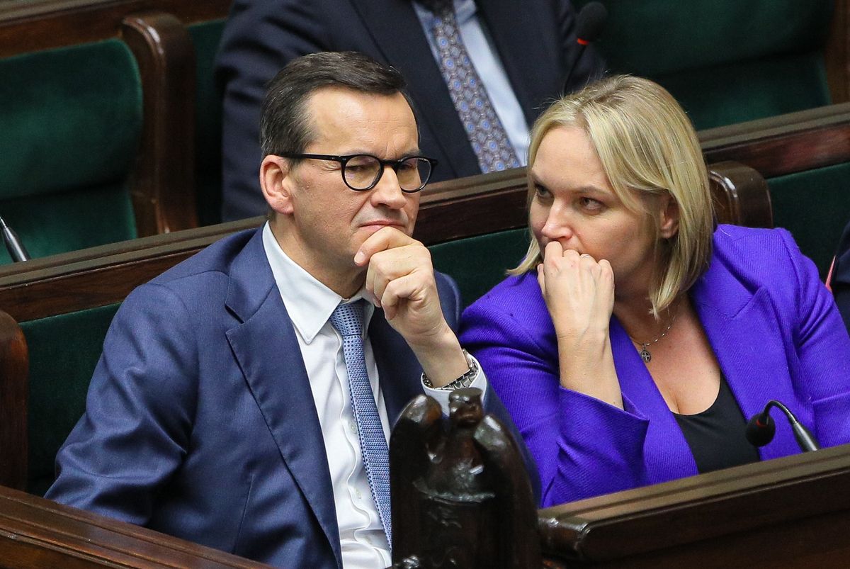 mateusz morawiecki, henryka krzywonos-strycharska, sejm Śmiech na sali, Wstyd. Posłanki bez litości wobec byłego premiera