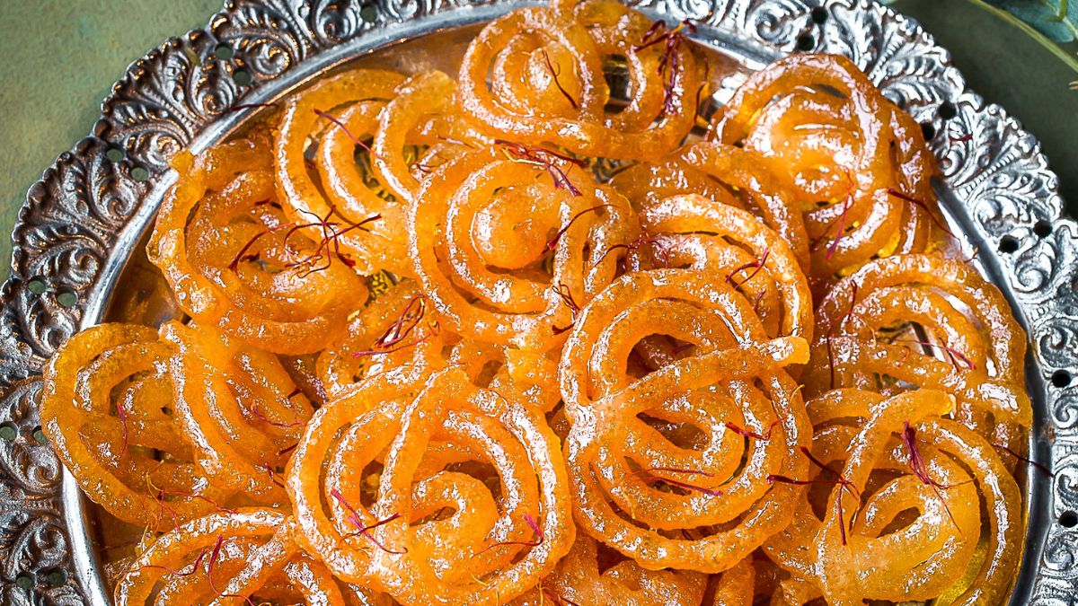 Perskie placuszki z dodatkiem szafranu