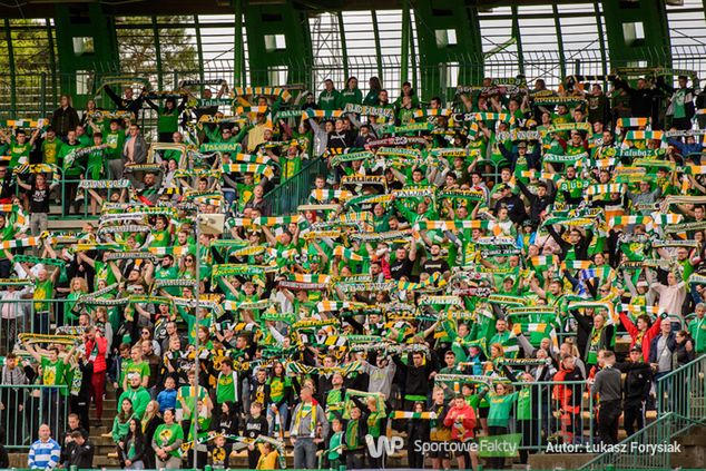 Kibice Falubazu nie opuścili drużyny po spadku