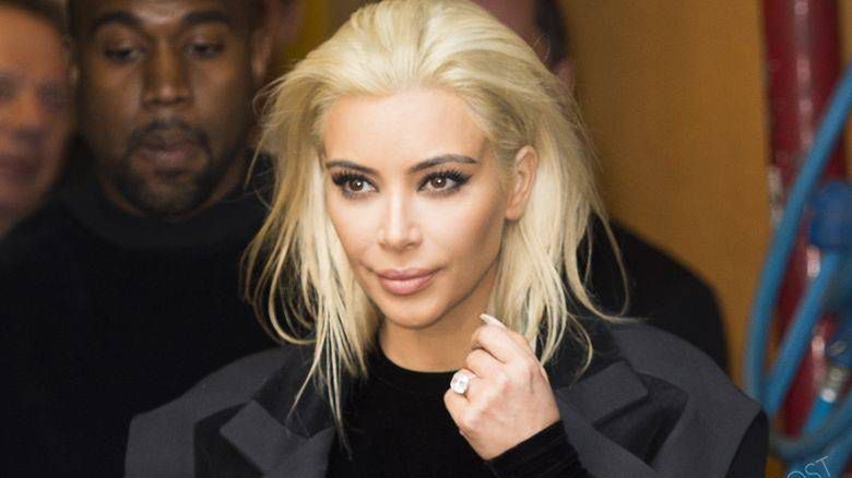 Kim Kardashian - Fashion Week w Paryżu