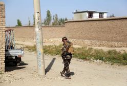 Makabra w Afganistanie. Talibowie powiesili ciała przestępców na dźwigach