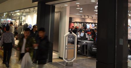 Nike zwolni 1400 pracowników w dwa miesiące