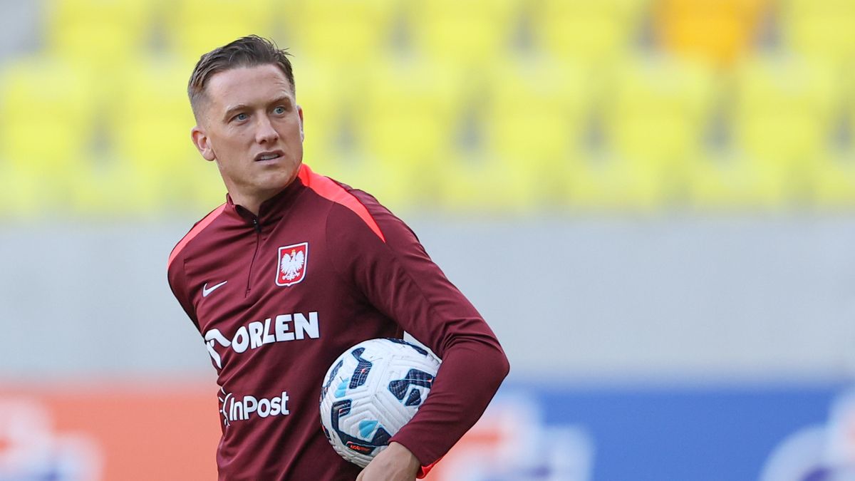 KATOWICE, POLAND - 2025/09/01: Piotr Zielinski of Poland seen during the training before the Netherlands - Poland match in European Qualifiers World Cup 2026 at Arena Katowice Stadium. (Photo by Grzegorz Wajda/SOPA Images/LightRocket via Getty Images)