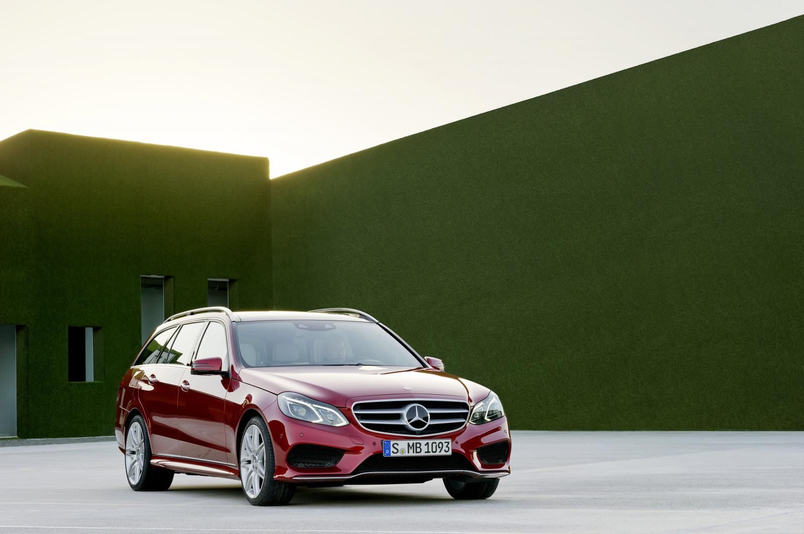 2014 Mercedes-Benz Klasy E [galeria] 58