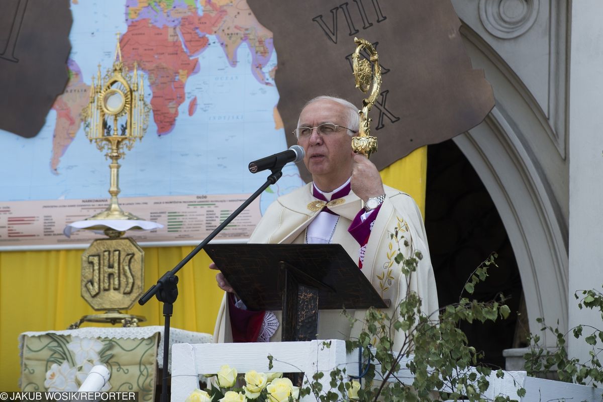 Dariusz Bruncz: Niedziela+. Czy rząd PiS tym razem posłucha biskupów?