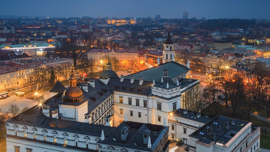 Z Warszawy do Wilna podróżuj... koleją!