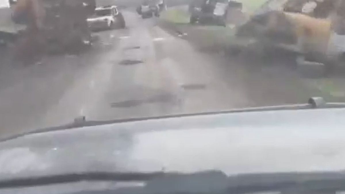 Ukraińcy atakują wojskowe cele. To "droga śmierci"