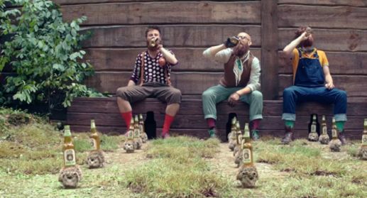 Sielskie życie nieprzeciętnej rodziny promuje piwo z cydrem Dziki Sad (wideo)