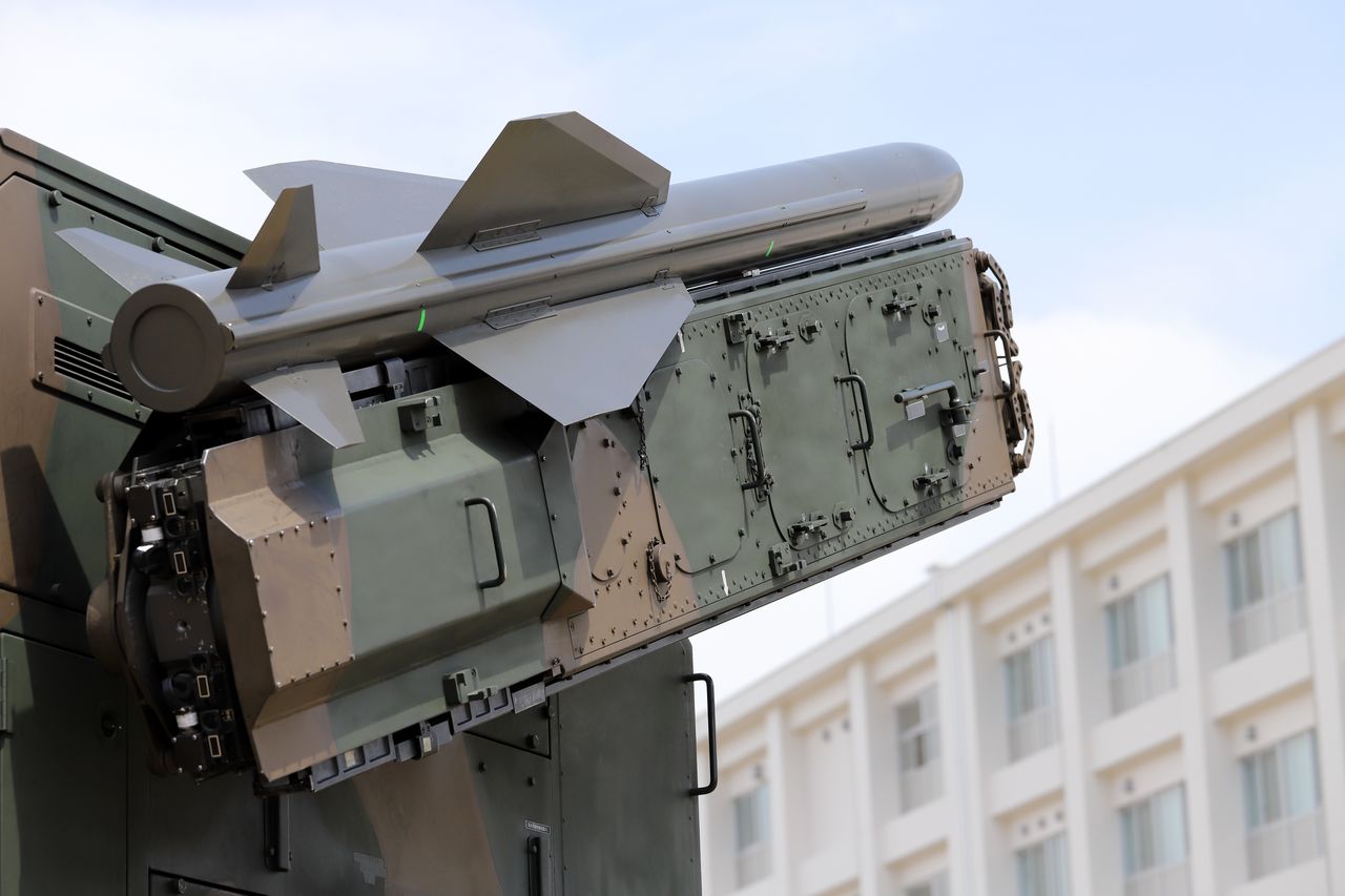 Japonia rozmieszcza rakiety dalekiego zasięgu. Protesty pod bazą Kengun