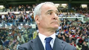 Dwa zwroty akcji w meczu Serie A. Fiorentina zepsuła pożegnanie Ranieremu