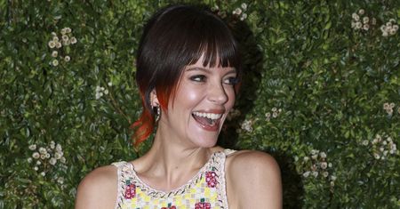 Lily Allen pozbyła się psa, bo... zjadł jej paszport. Oburzenie w sieci