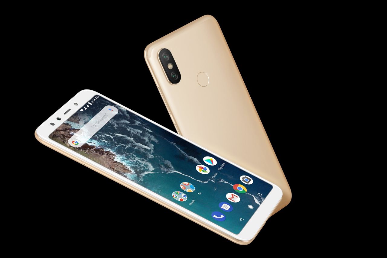 Xiaomi Mi A2 i Mi A2 Lite oficjalnie. Android One podany w atrakcyjnej cenie i obudowie